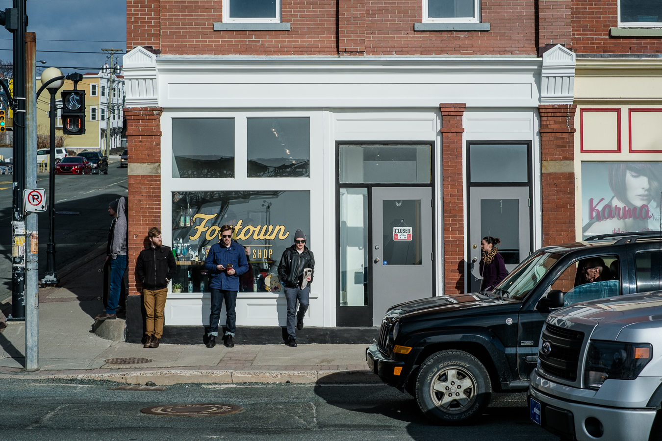 A line to get into Fogtown On their opening day at the new location - Water Street at Prescott Street