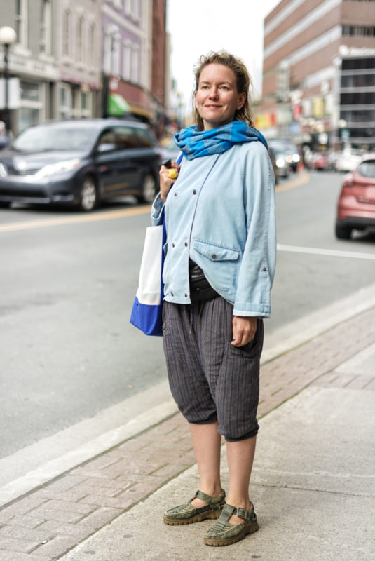 Bryhanna has that scandi casual, layered look down for and afternoon out with friends - water street
