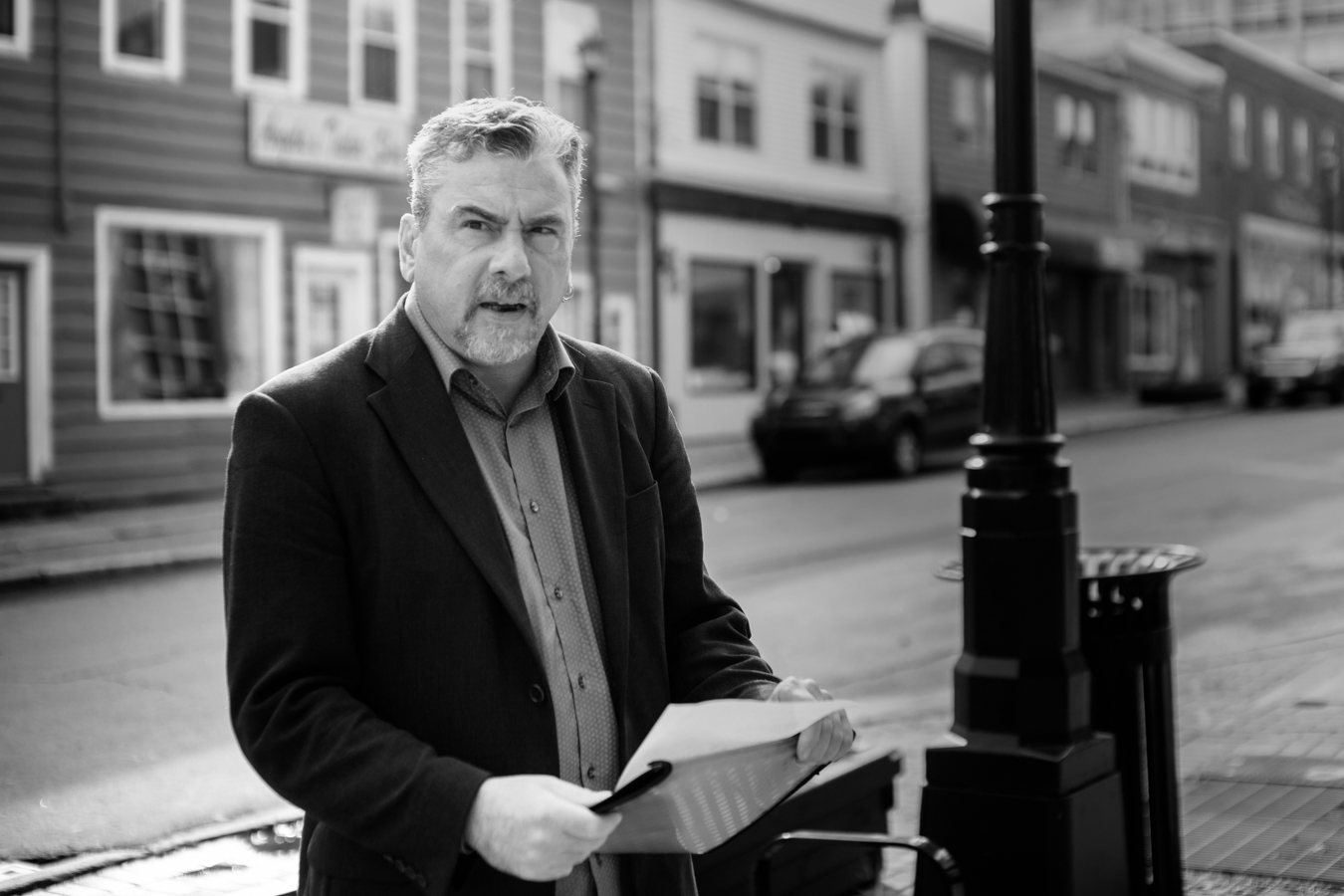 Don Logan - Poet- reciting one of his works - Portland street - Dartmouth NS