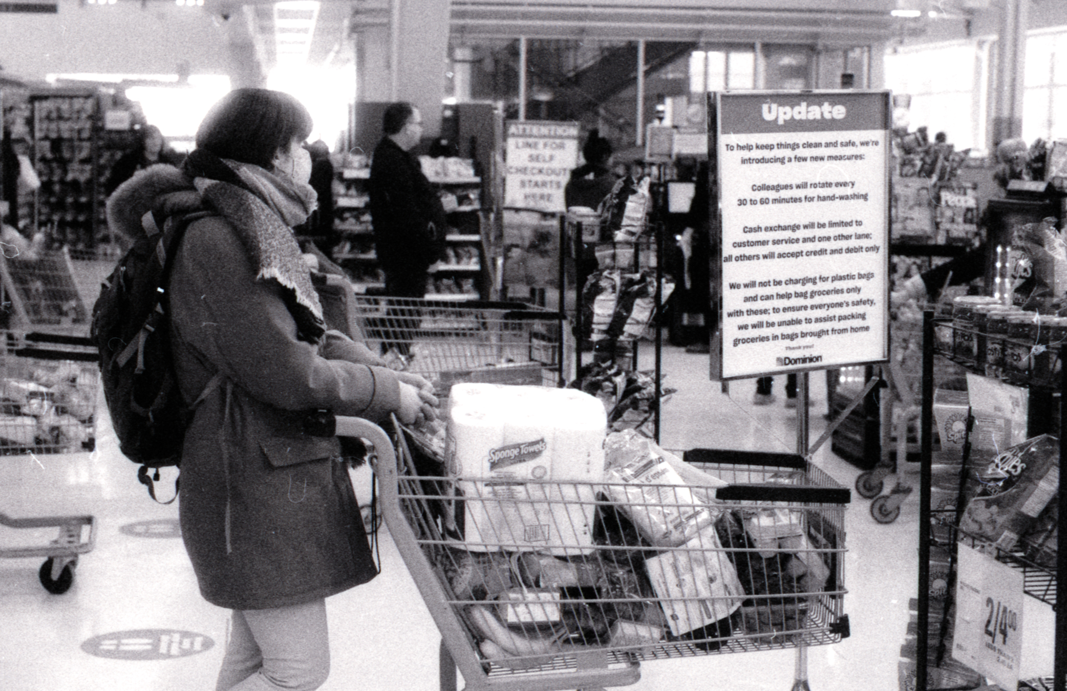 The Grocery stores got on board with Social distancing practices and were quite orderly - LakeView Dominion 